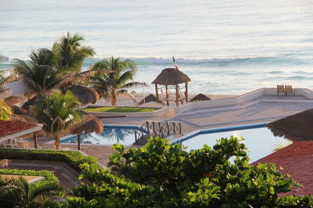 Suites Brisas Cancún Exteriér fotografie